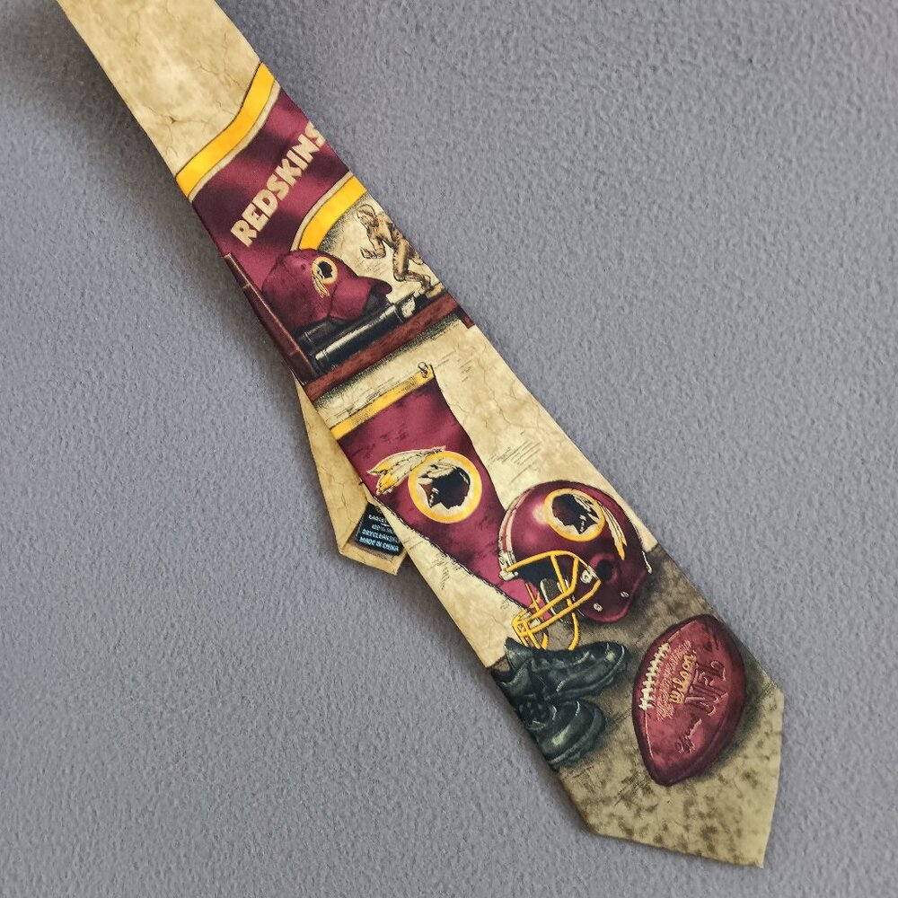 Vintage Washington Redskins mens neck tie
